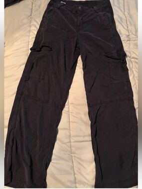 American Eagle Outfitters Charcoal Cargo Pants with Utility Pockets